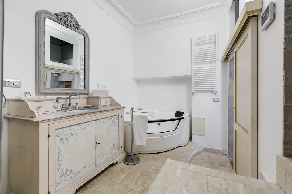 Colonna Suite - Rome Spanish Steps Suite & Spa ภายนอก รูปภาพ